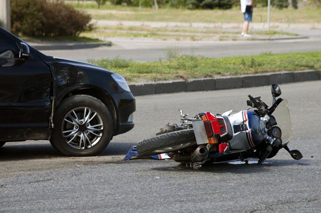 Motorcycle Accident Lawyer Wyoming - Cotton Law Office