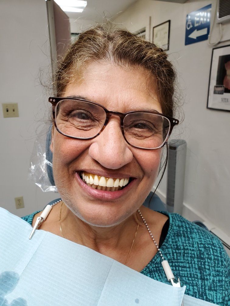 Patient Before 5 — Kennebunk, ME — Denture Solutions