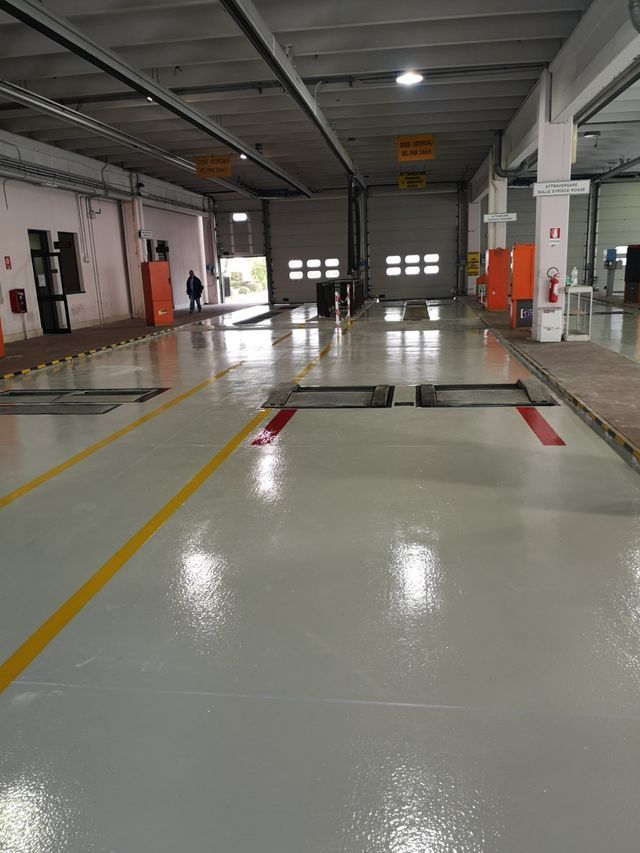 pavimenti in resina industrie