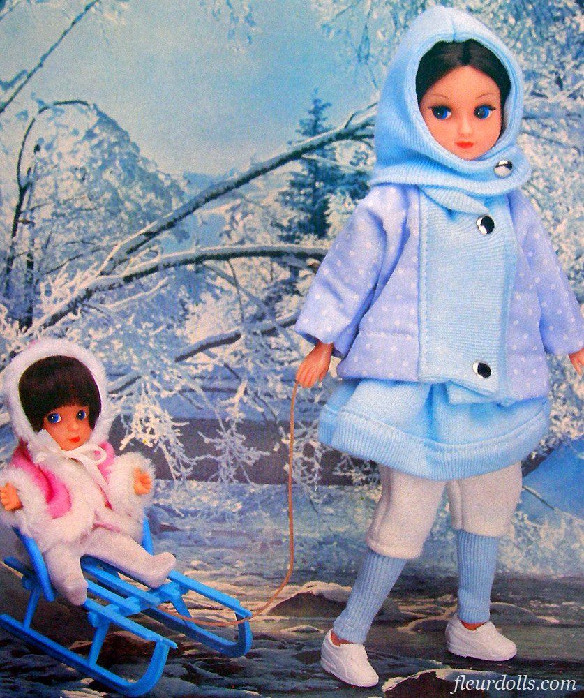 Snow Fun Fleur blue baby doll promo