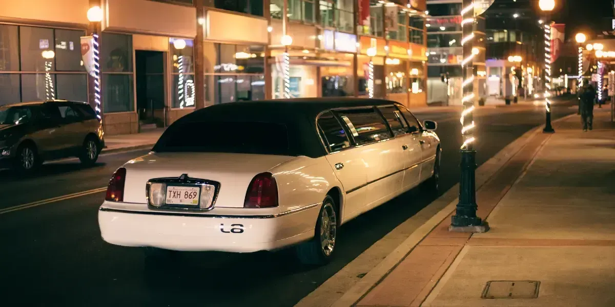 limousine rental service near me