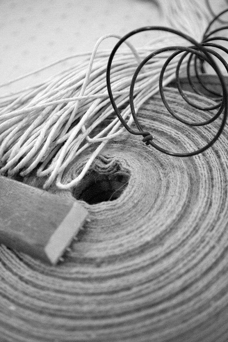 materiali per restauri di tappezzeria