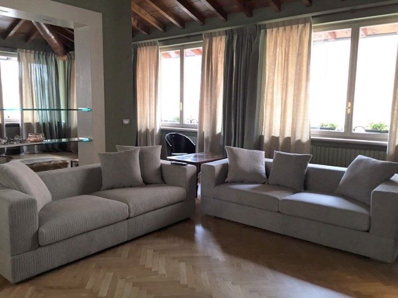 divani in stoffa a due posti