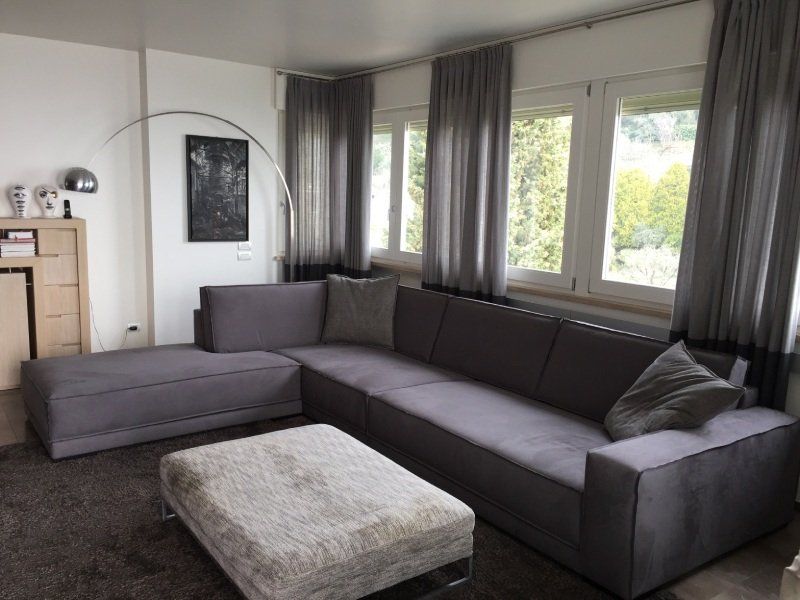 divano ad angolo 8 posti