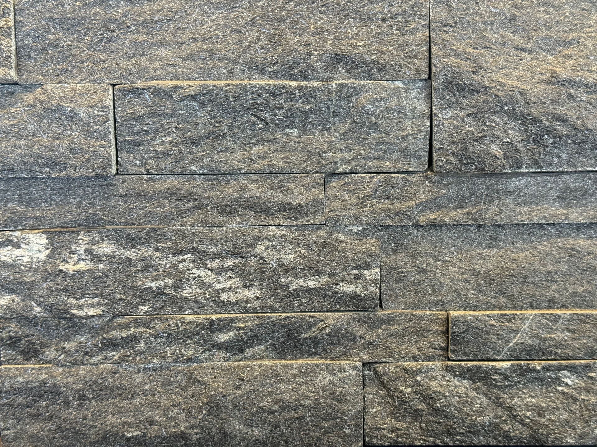 FACHALETA DE PIEDRA PREMIUM BLACK QUARTZ