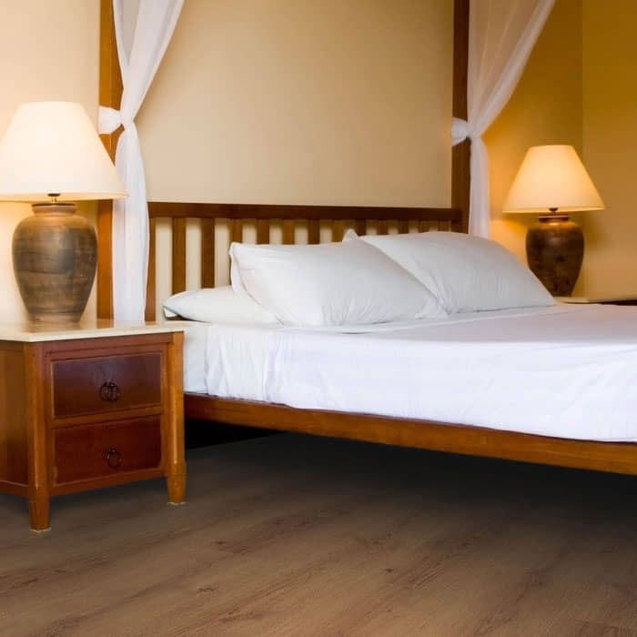 PISO DE INGENIERÍA DE MADERA ROBLE NATURA CLASSIC