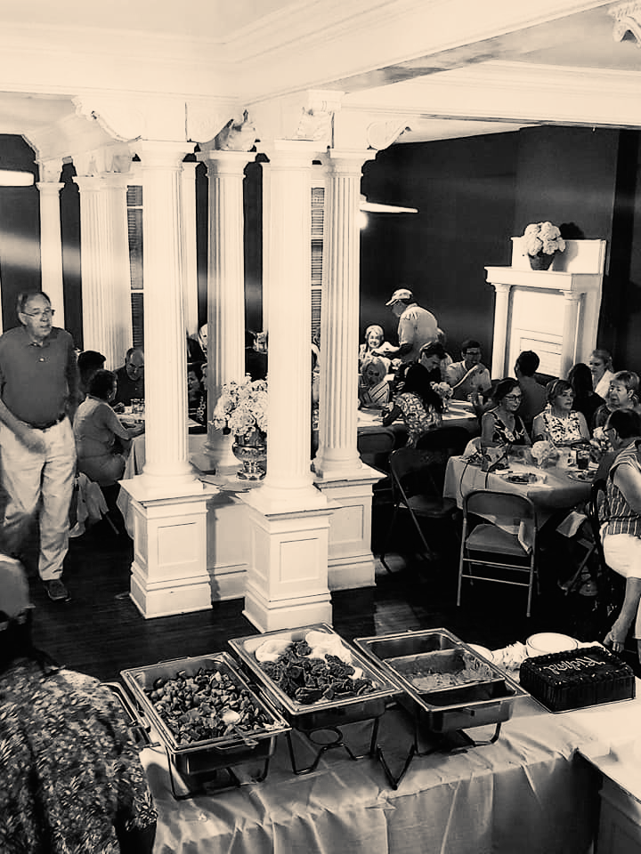 Blues Restaurant in Natchez, MS Biscuits & Blues