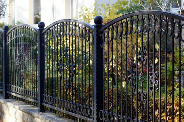 Wrought Iron Fence Rust Free, Wrought Iron Garden Fence Post Repairing