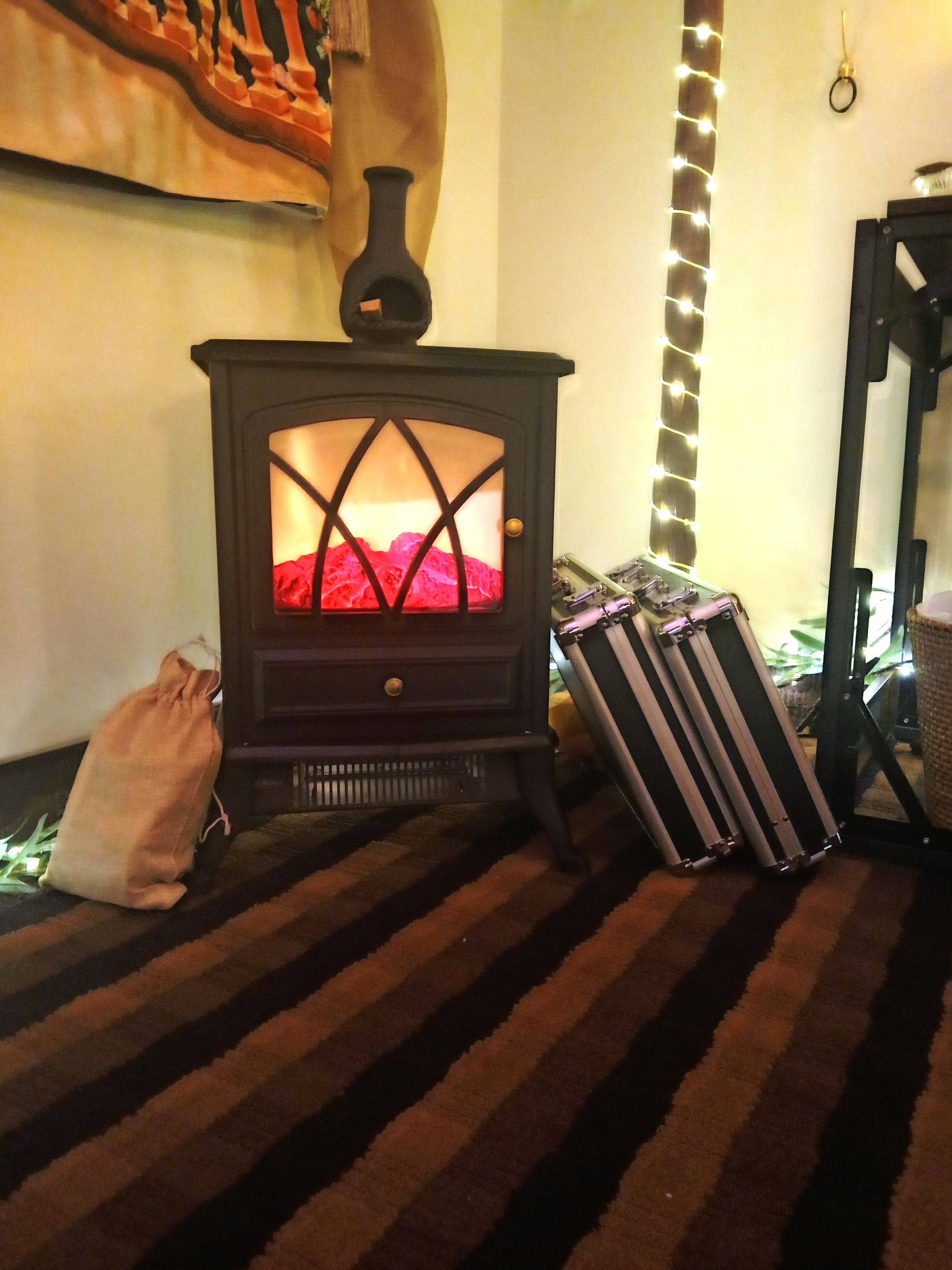 Ambiance, add-ons, and warmth are waiting for your massage therapy session 