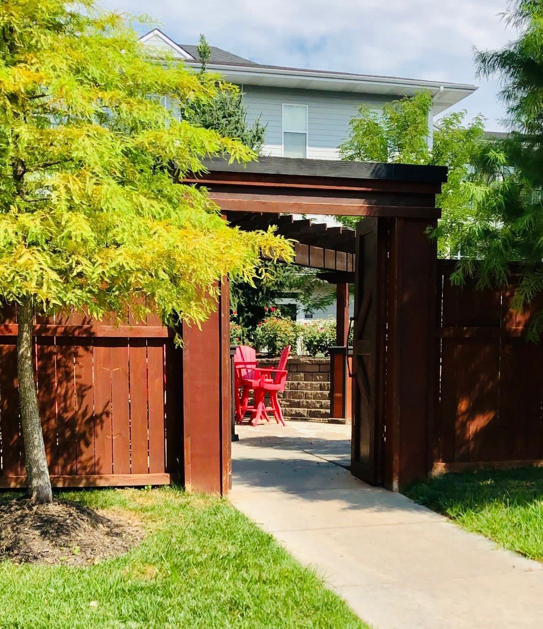 1010 on the lake seating outdoor