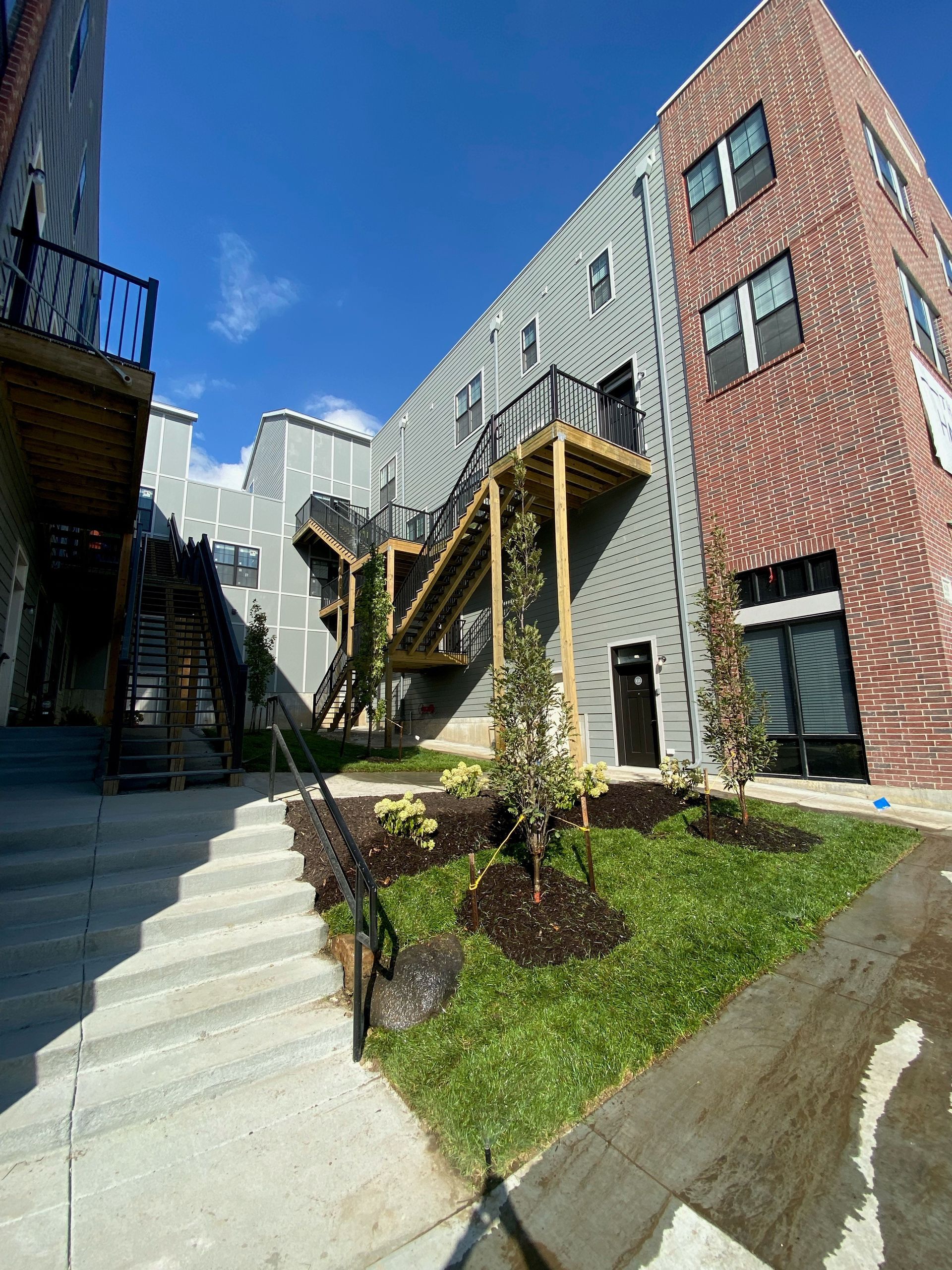 the hinge flats outdoor staircase