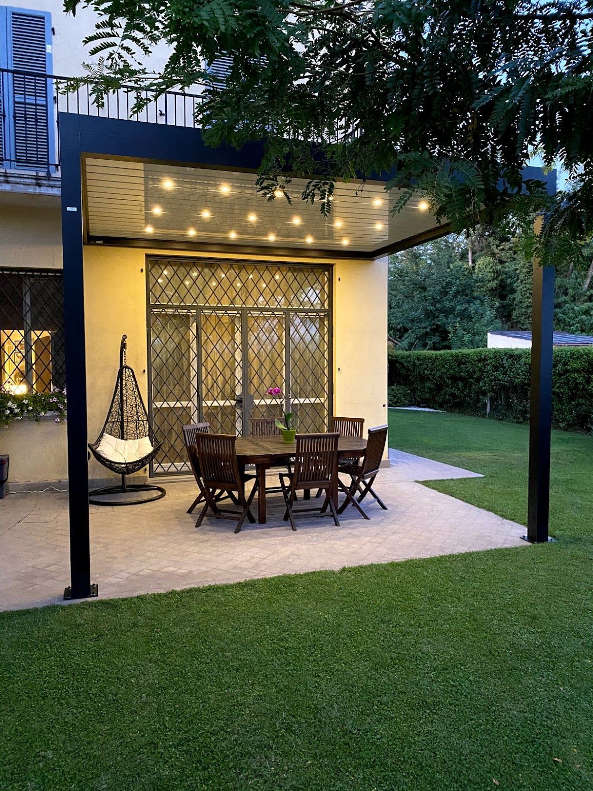 pergotenda con illuminazione LED