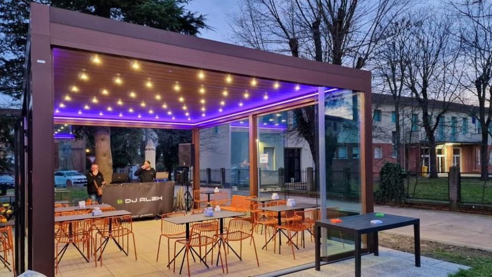 dehor esterno di un locale