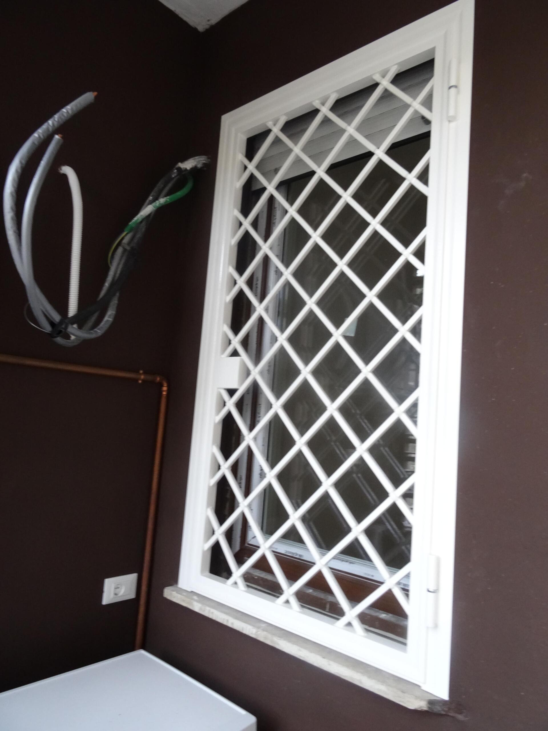 Grata in ferro bianca