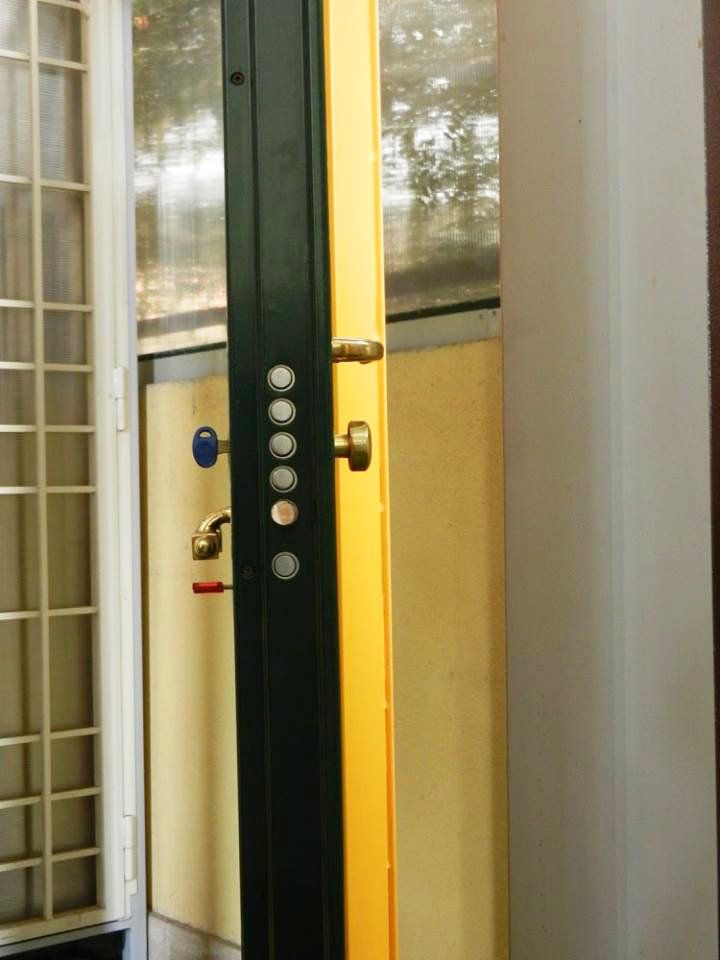 Dettaglio porta blindata