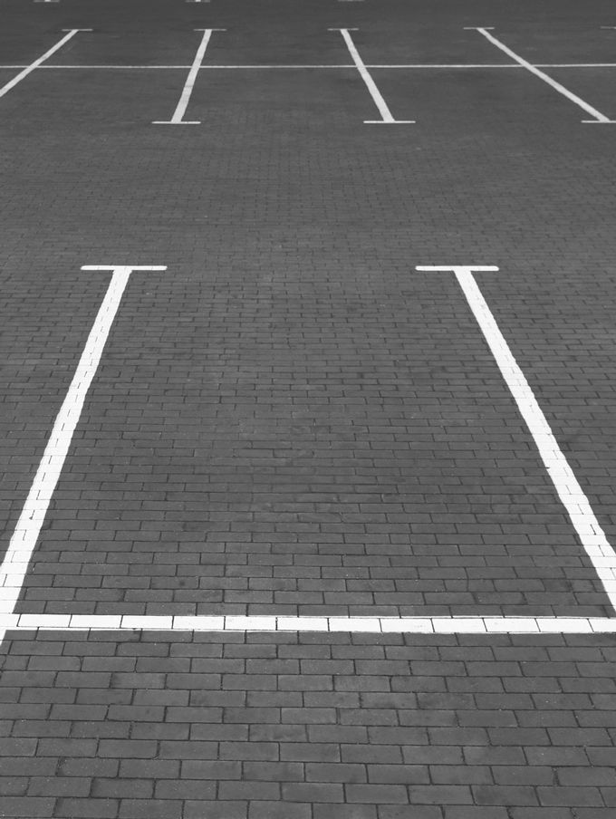 parking lot lines, proper stripe