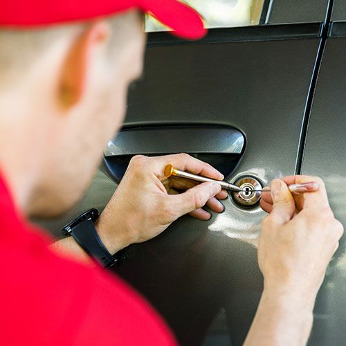 REVISIÓN Y REPARACIÓN DE ELEVADORES