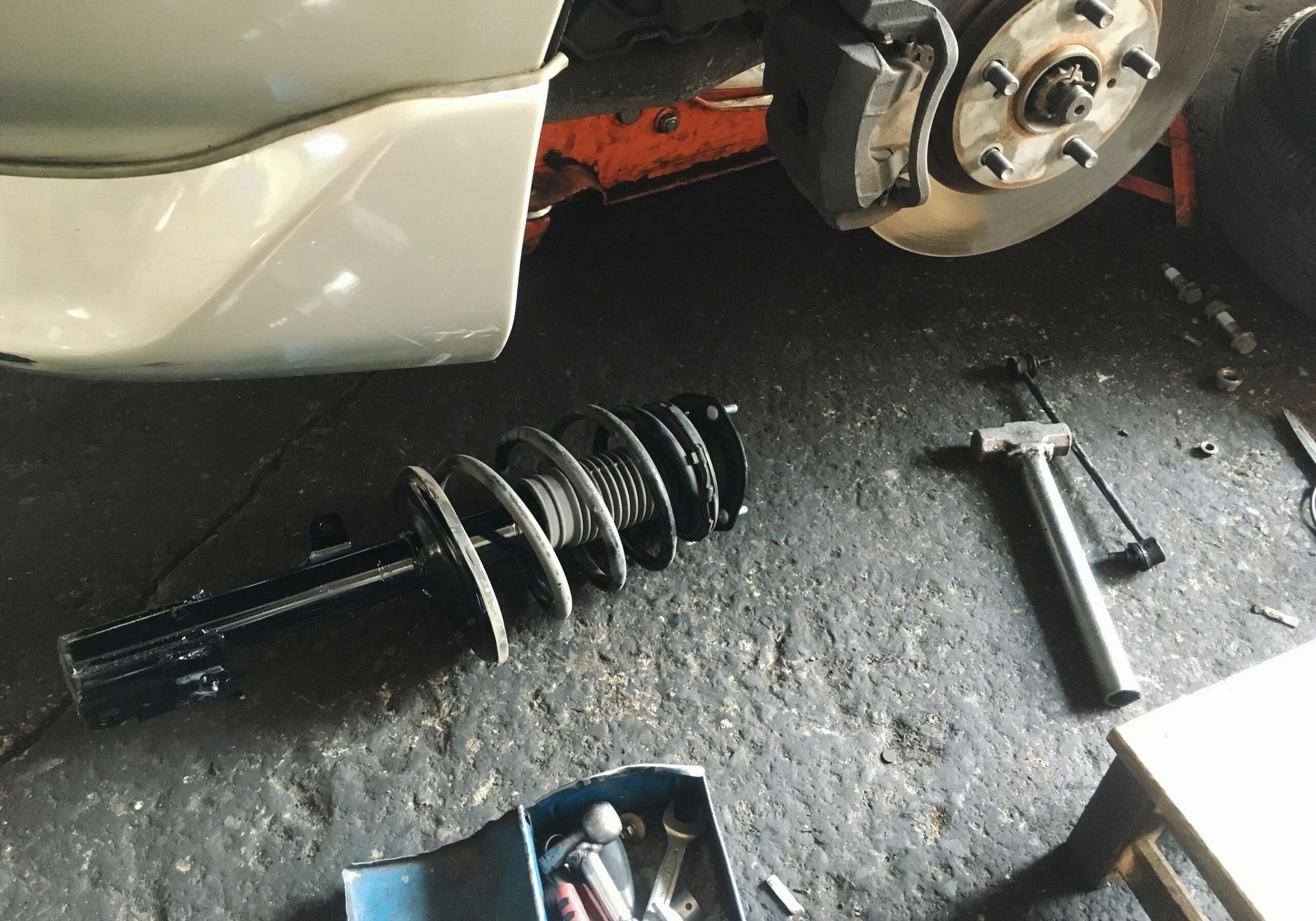 Mini Cooper Suspension Repair | Rolf's Import Auto Service