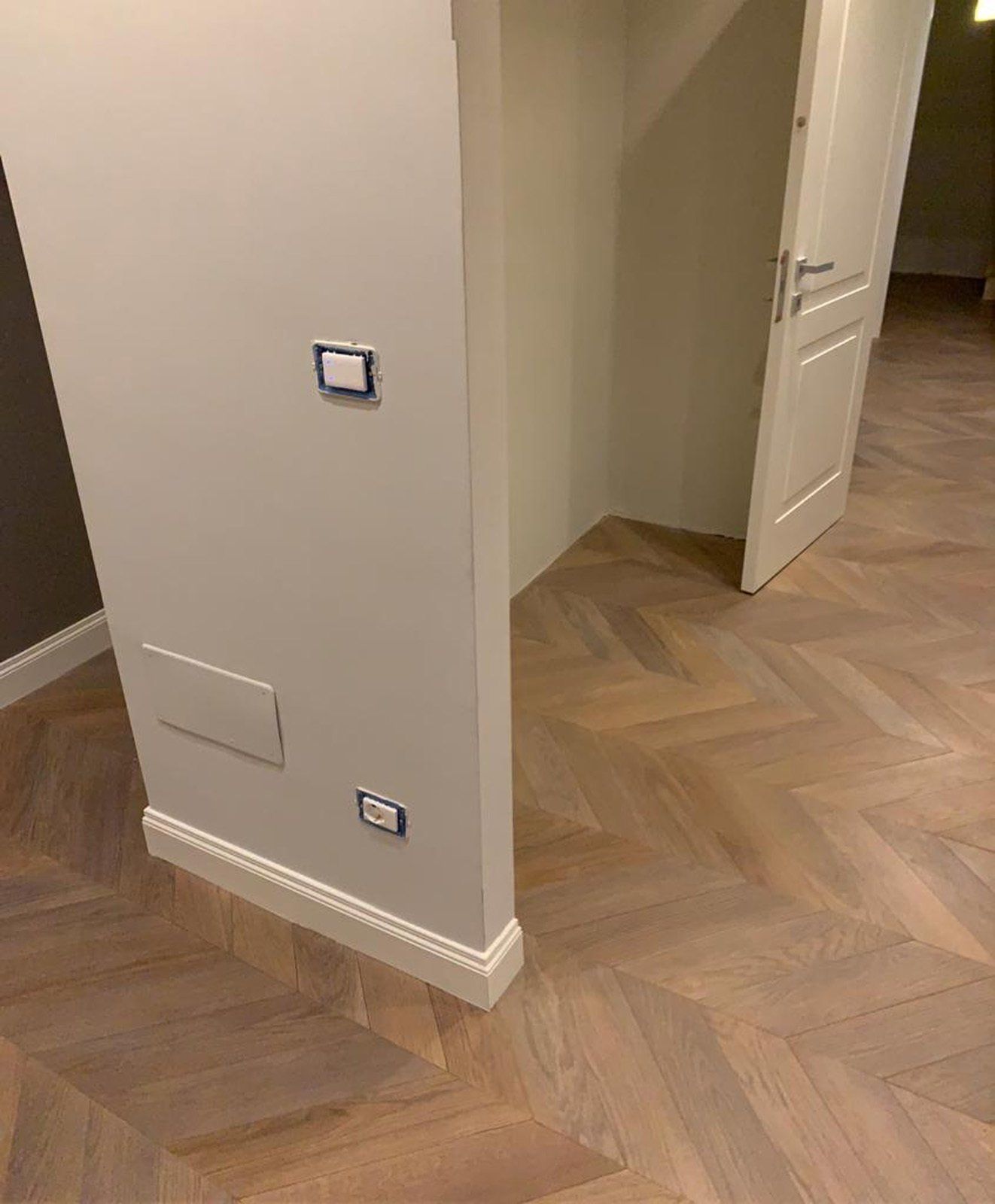 posa parquet per pavimenti, tipologia parquet,  produzione parquet Vinchiaturo, produzione parquet Campobasso, parquet Molise, parquet da interni Campobasso