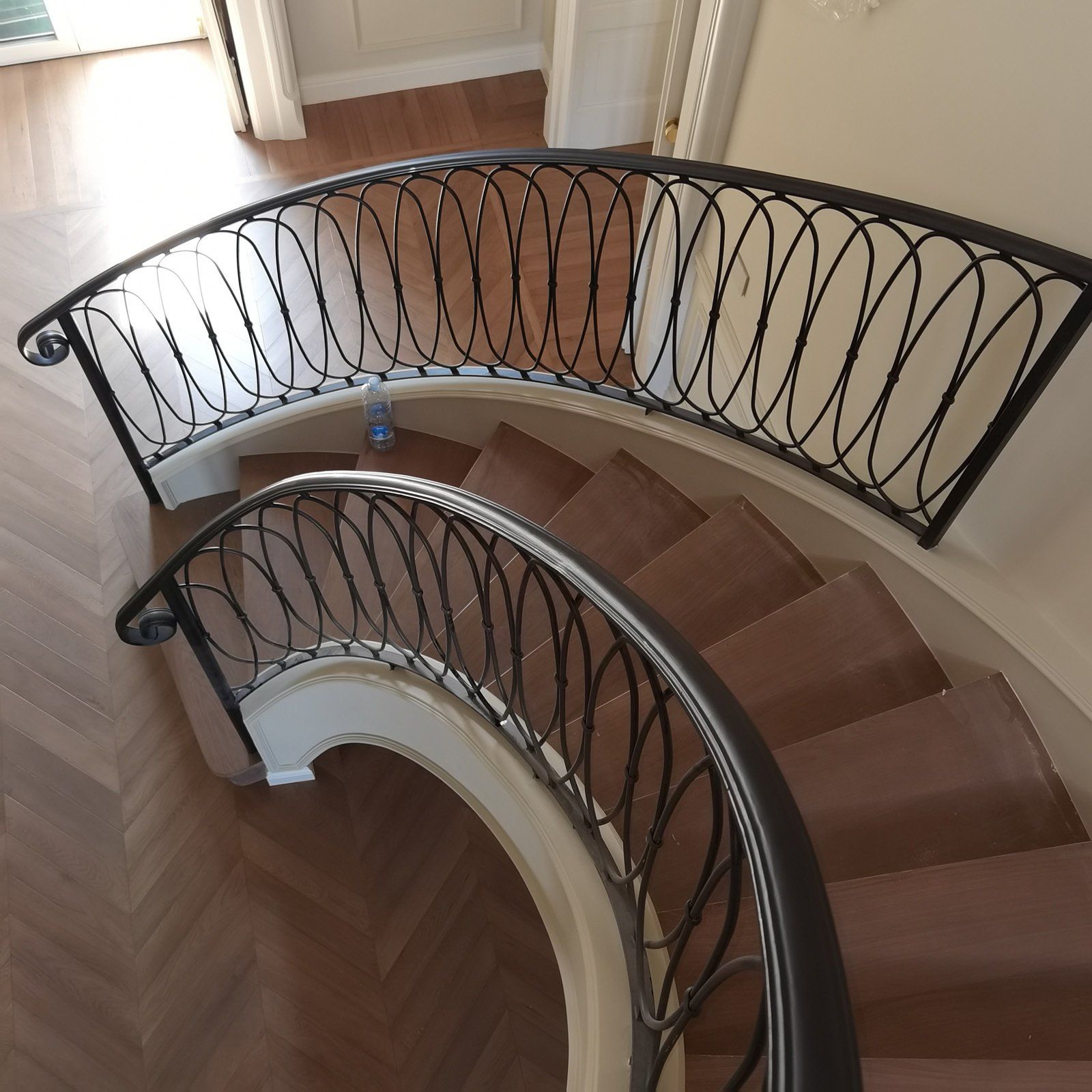 realizzazione scale in legno per interni,  tipologia parquet,  produzione parquet Vinchiaturo, produzione parquet Campobasso, parquet Molise, parquet da interni Campobasso