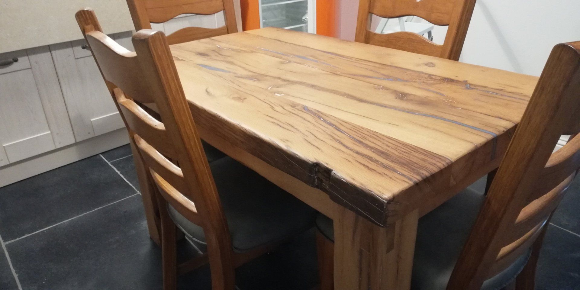 produzione tavoli in legno