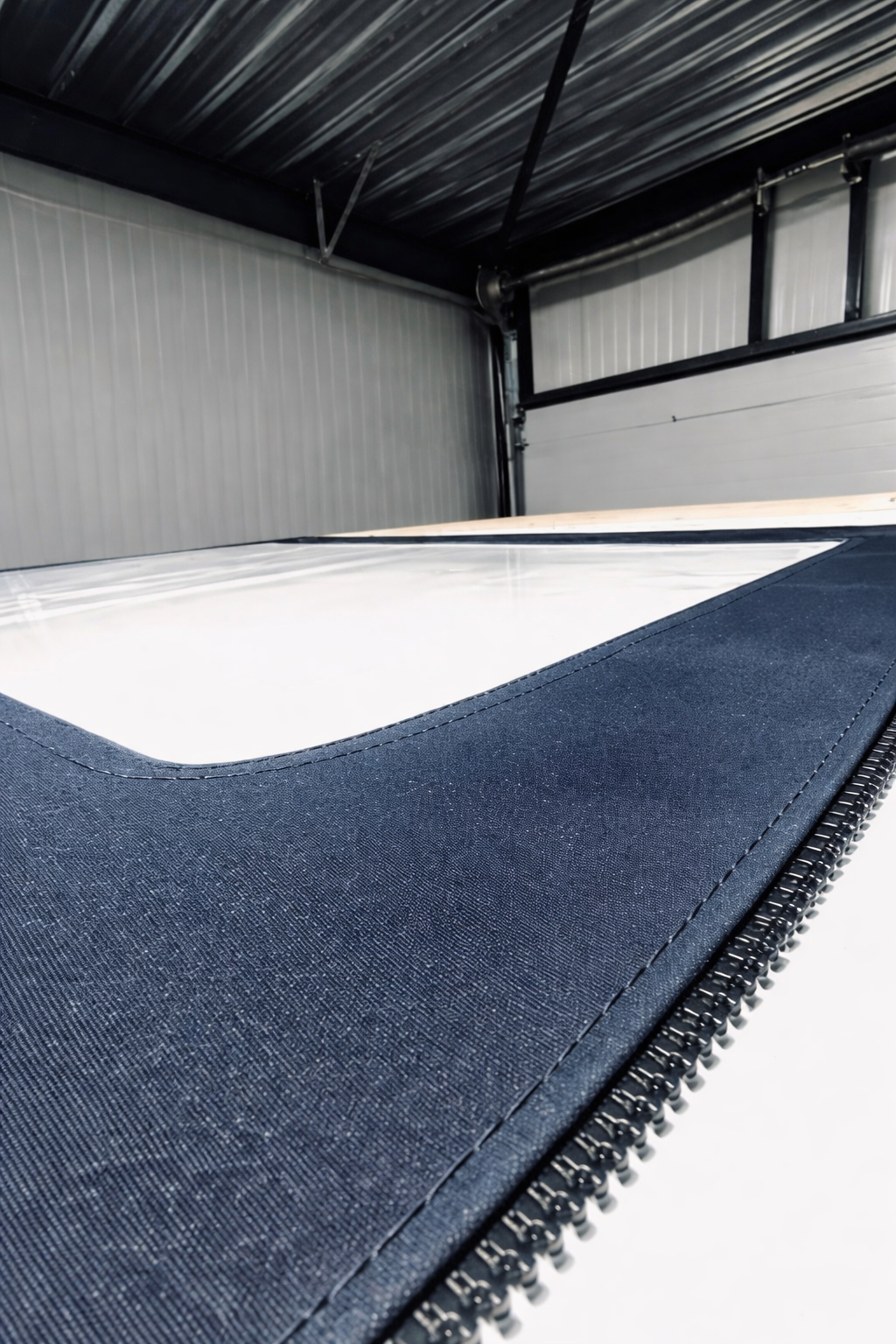 Zeilmakerij Road&River zeilmakerij stoffeerderij