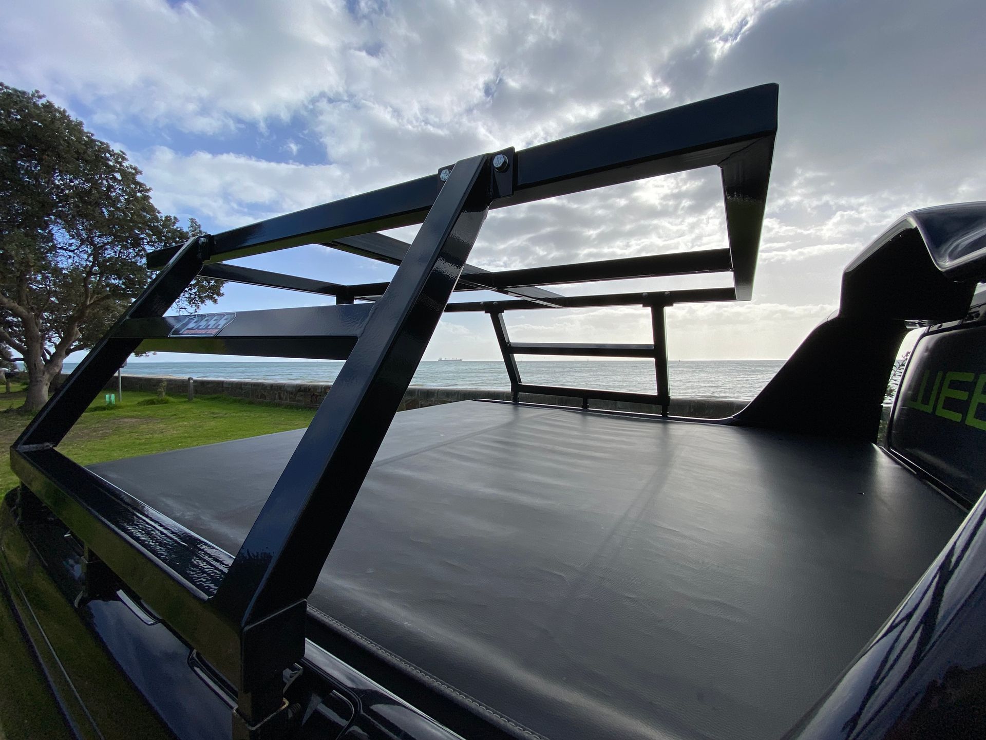 PARR ENGINEERING Tub Rack Fabrication Ute Tub Racks