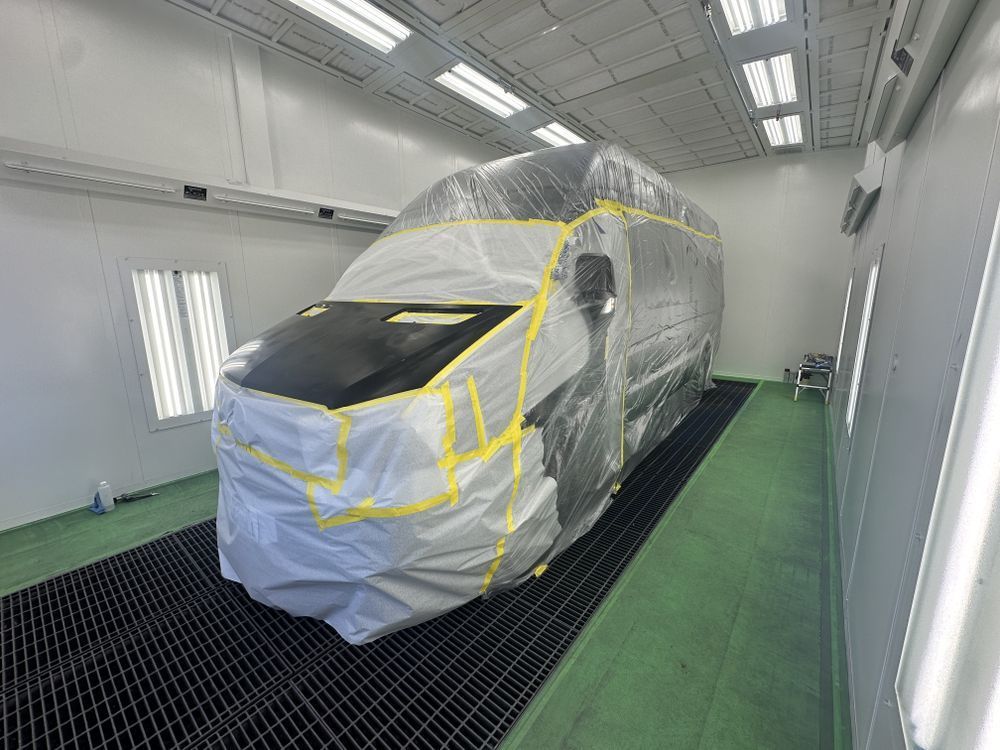 High root cargo van refeinsh | Ma's Auto Body