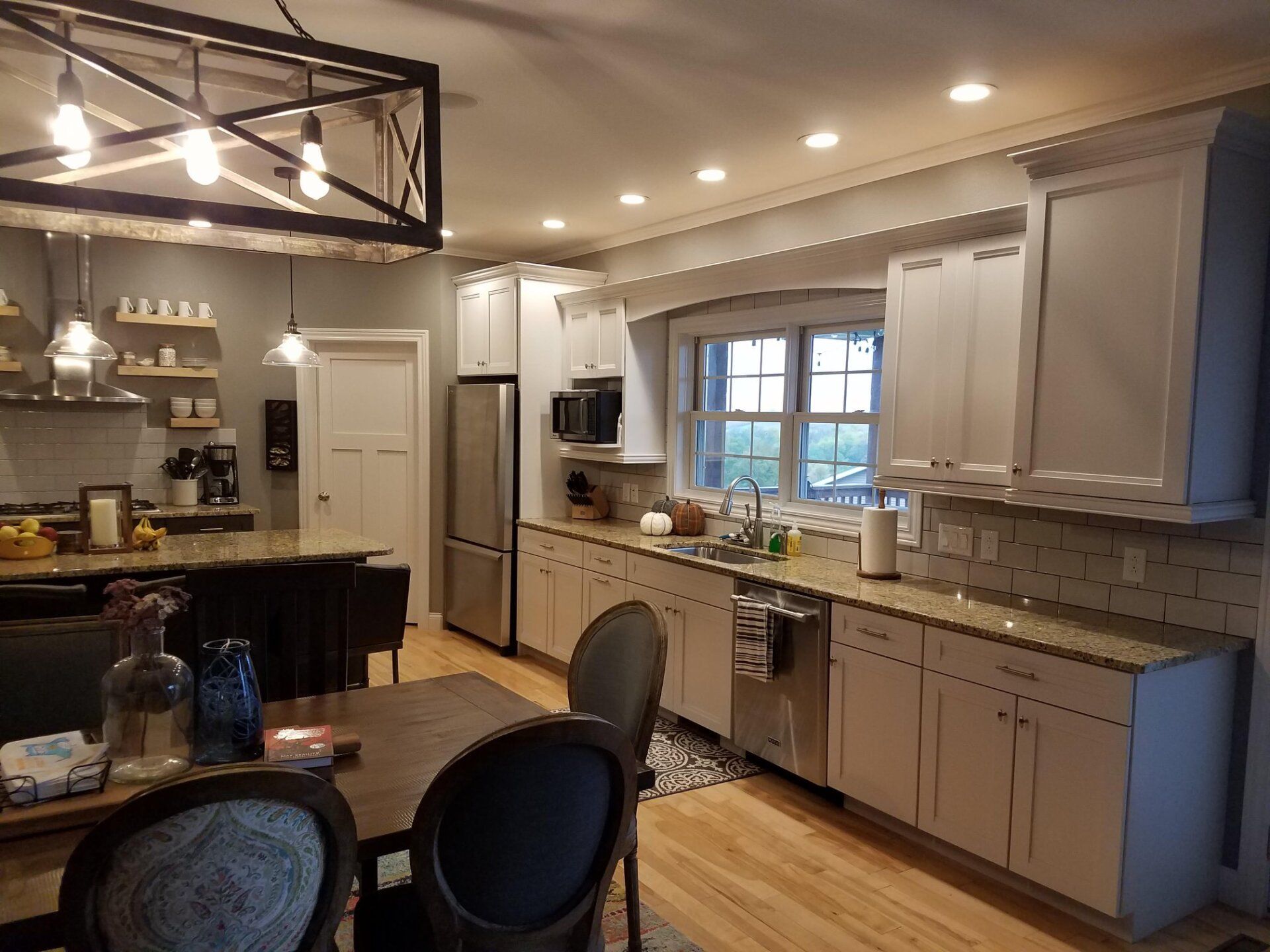 Kitchen Wooden Dining Table — New Sharon, IA — Lake Painting