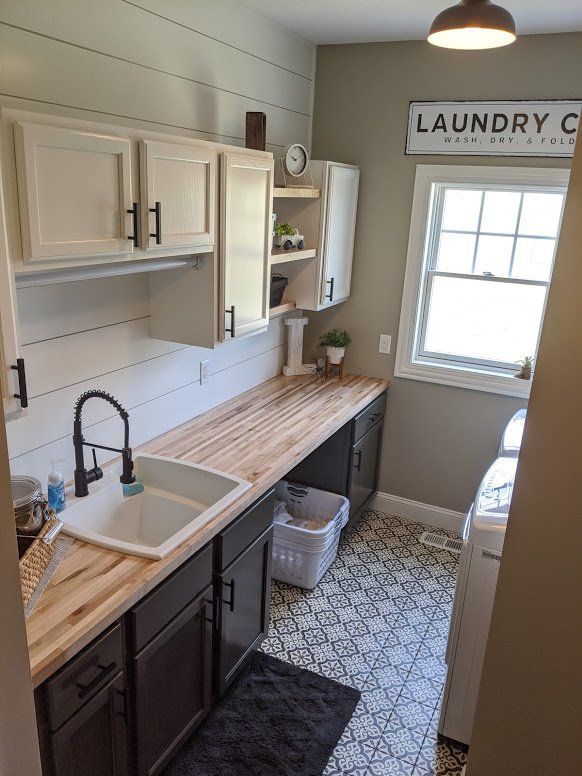 After Laundry Room Renovation — New Sharon, IA — Lake Painting