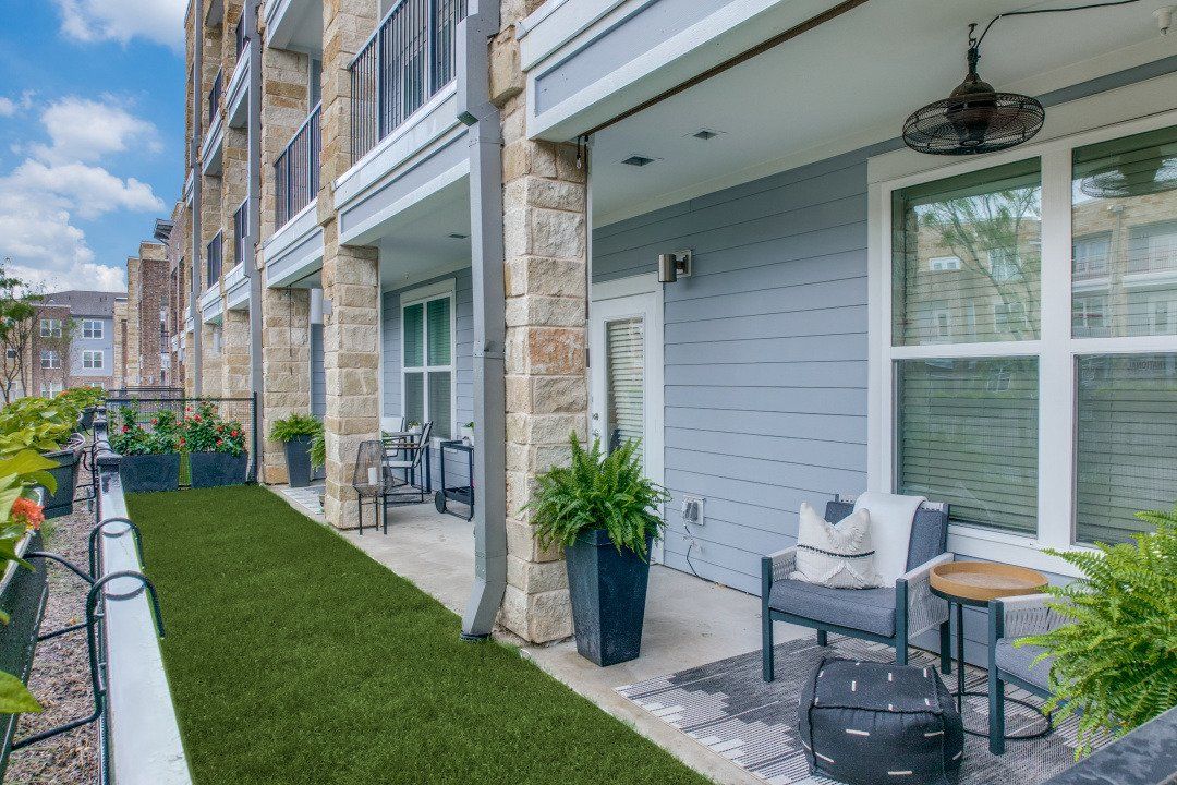 New Terrell Apartments near SE Houston 1, 2 & 3 Bedroom Apartments