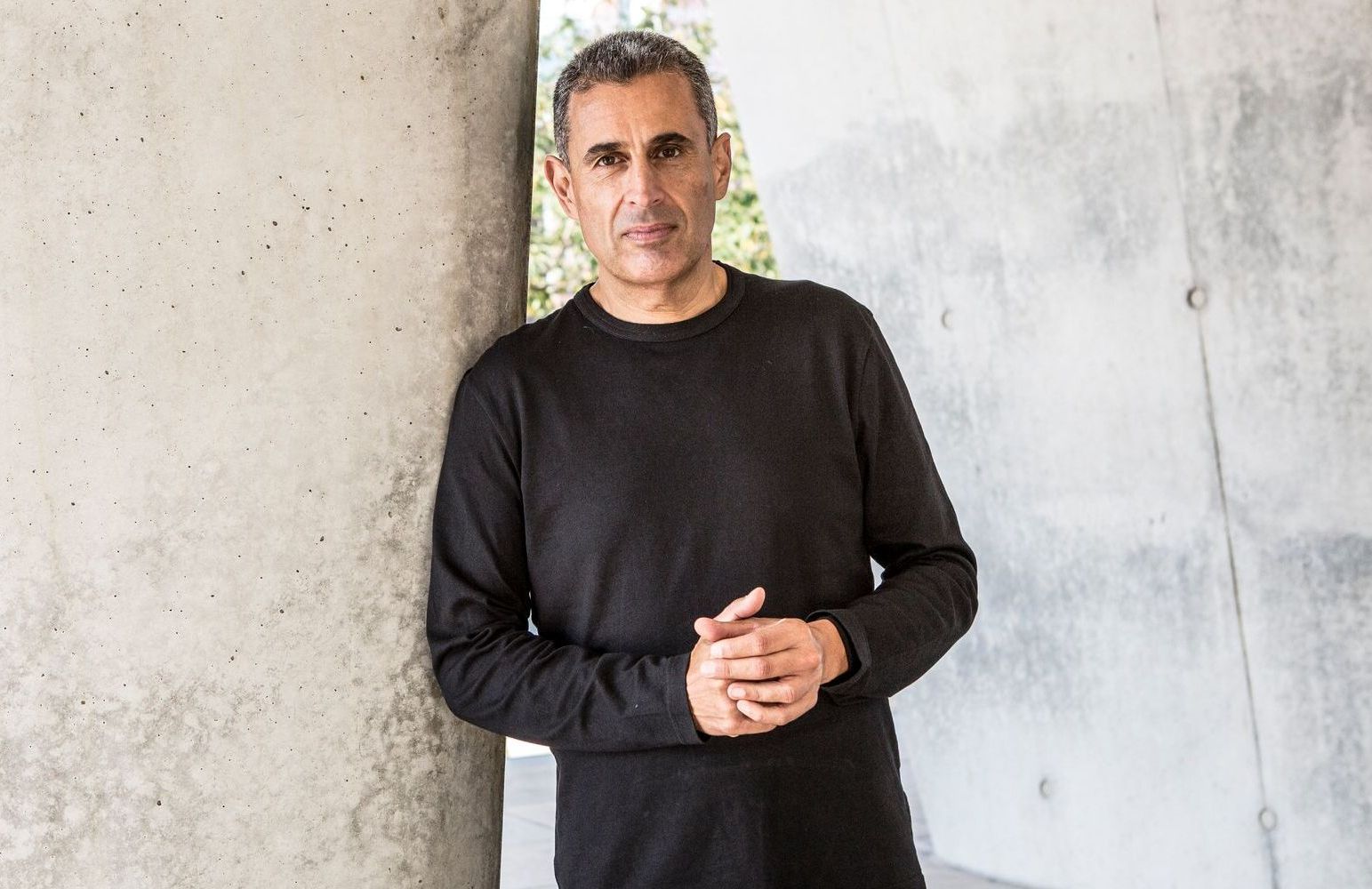 Prof Dr Manzur Esskandari