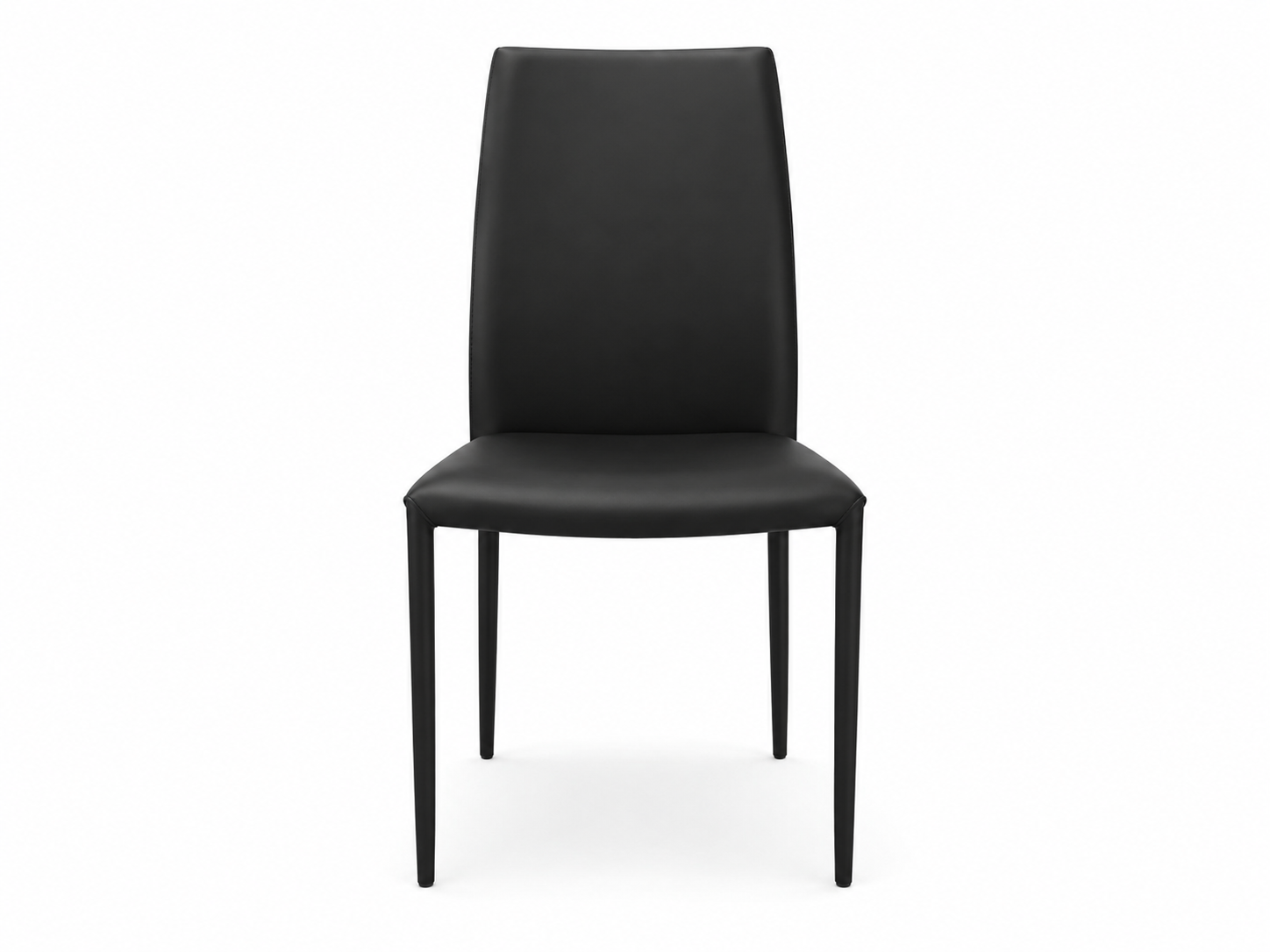 Sedia da pranzo imbottita nera con gambe sottili, centrata su sfondo bianco.