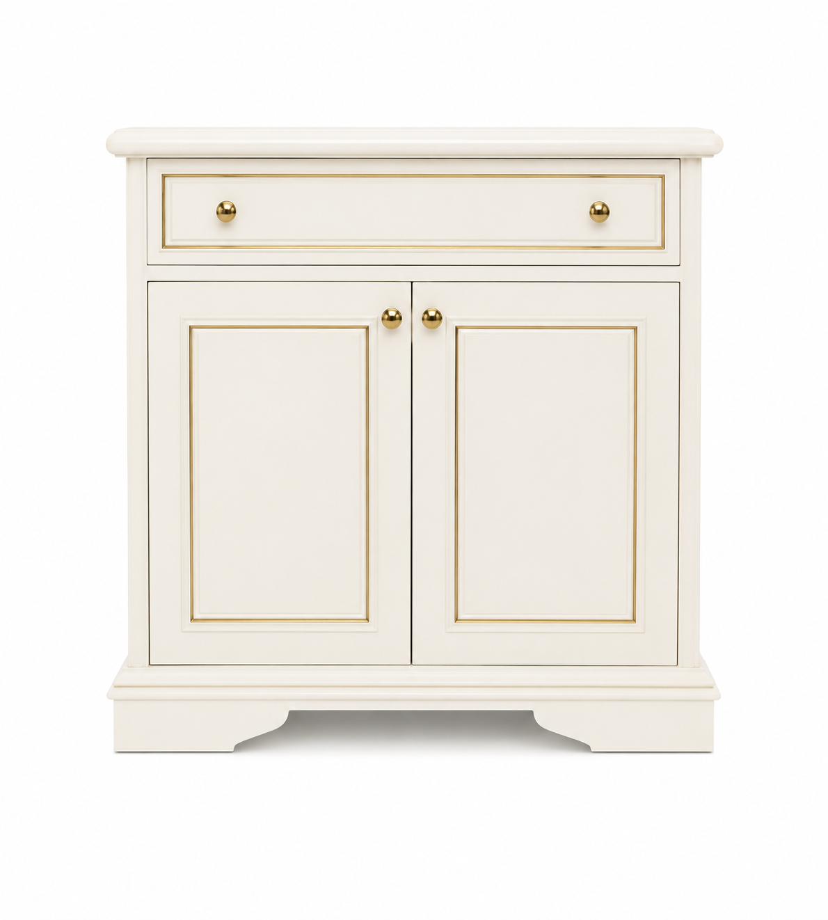 Mobile bianco con pomelli e finiture dorate su sfondo neutro