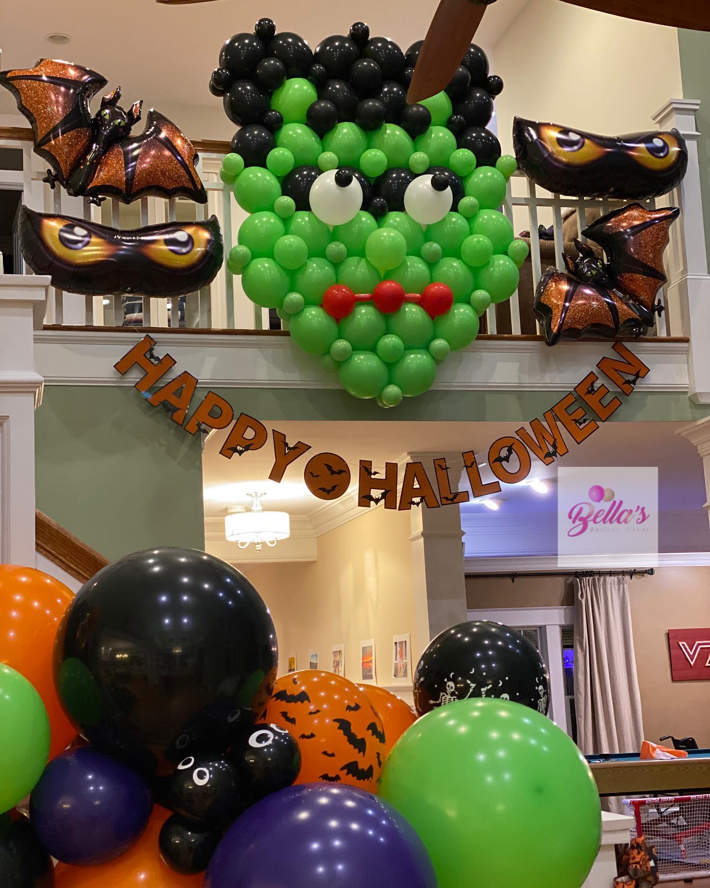 Boost Your Event's Magic with Stunning Balloon Sculpture Creations!