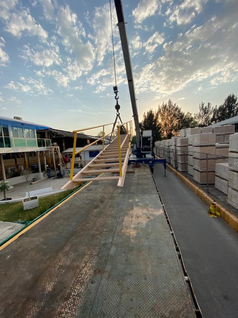 TRANSLOGÍSTICA RAPICUATES