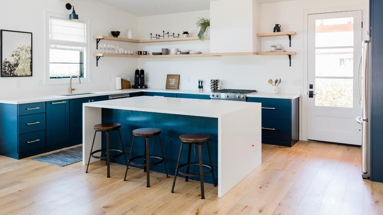 cabinet refinishing