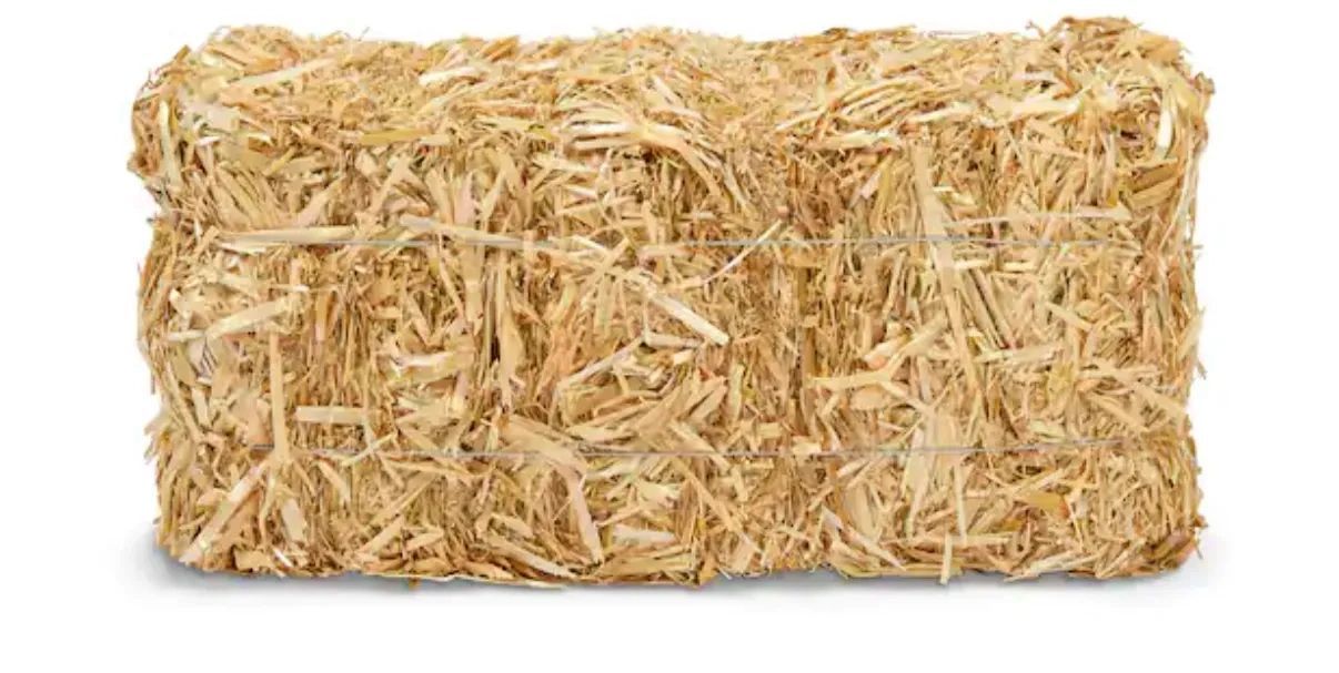 Rectangular bale of straw.