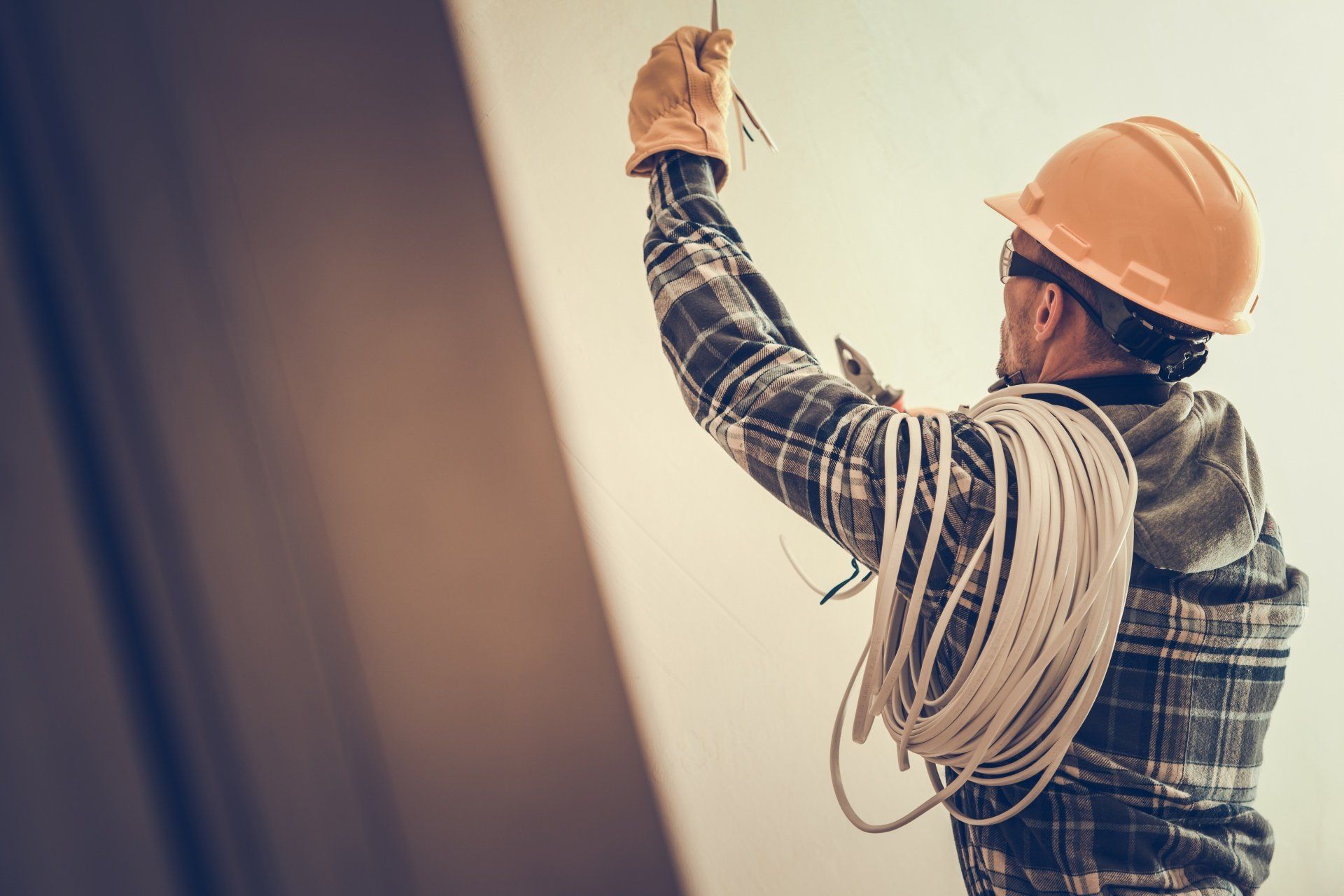 hiring a local electrical contractor
