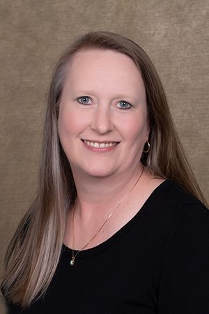 Headshot of Baden Tax employee Kristi Hudgens.