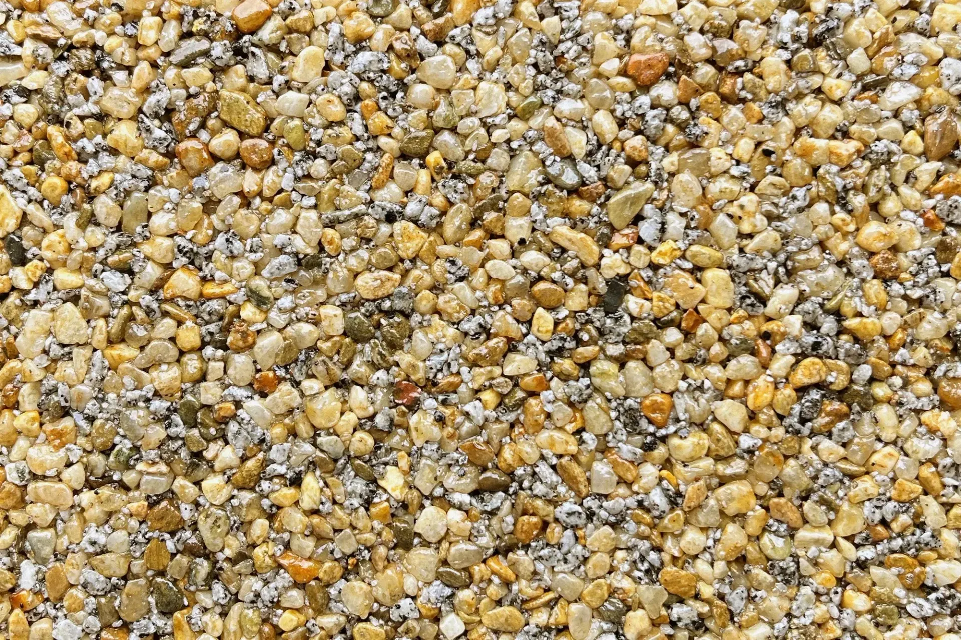 Pearl blush resin driveway colour blend.