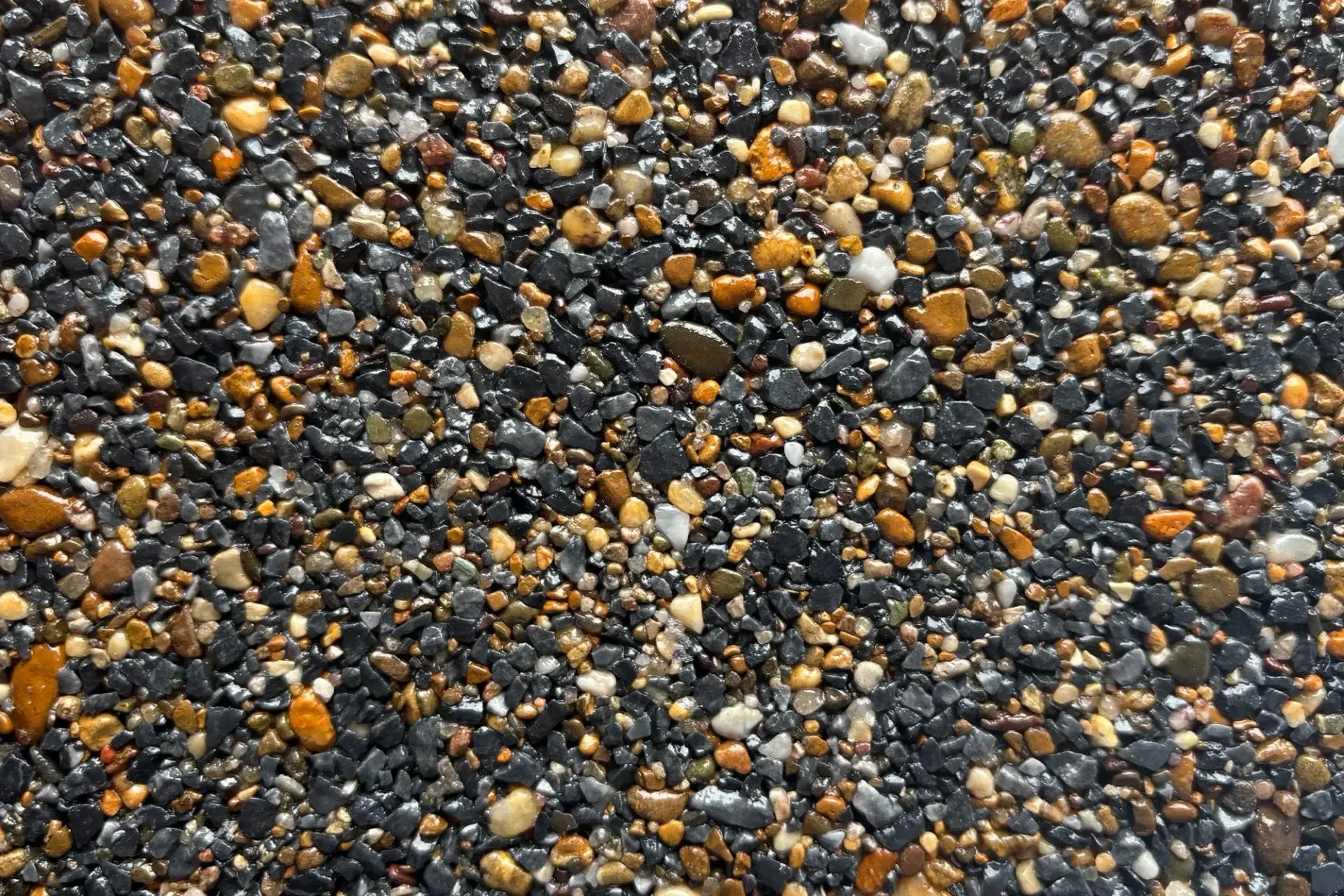 Sovereign colour blend for resin drive.