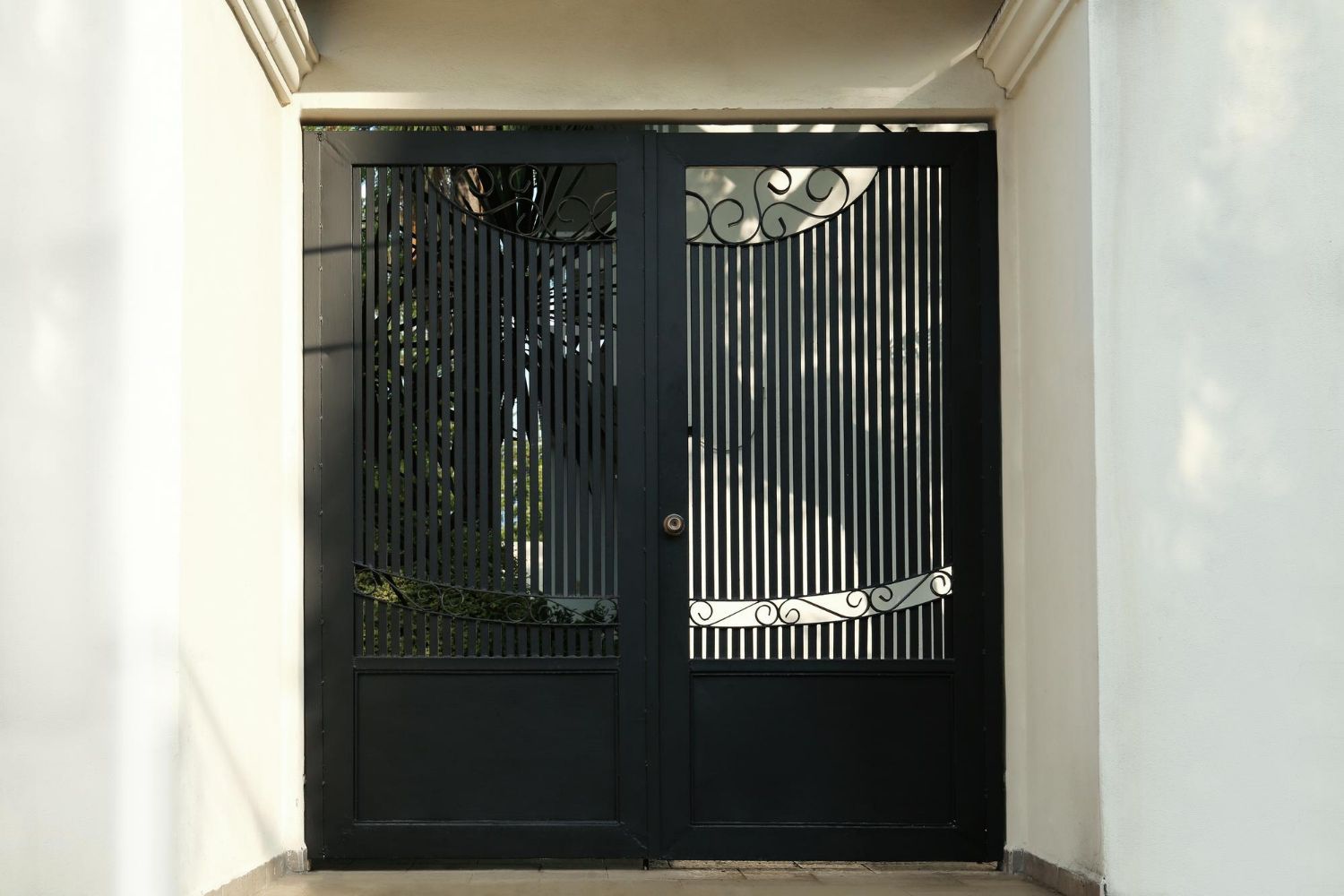 custom entry gate