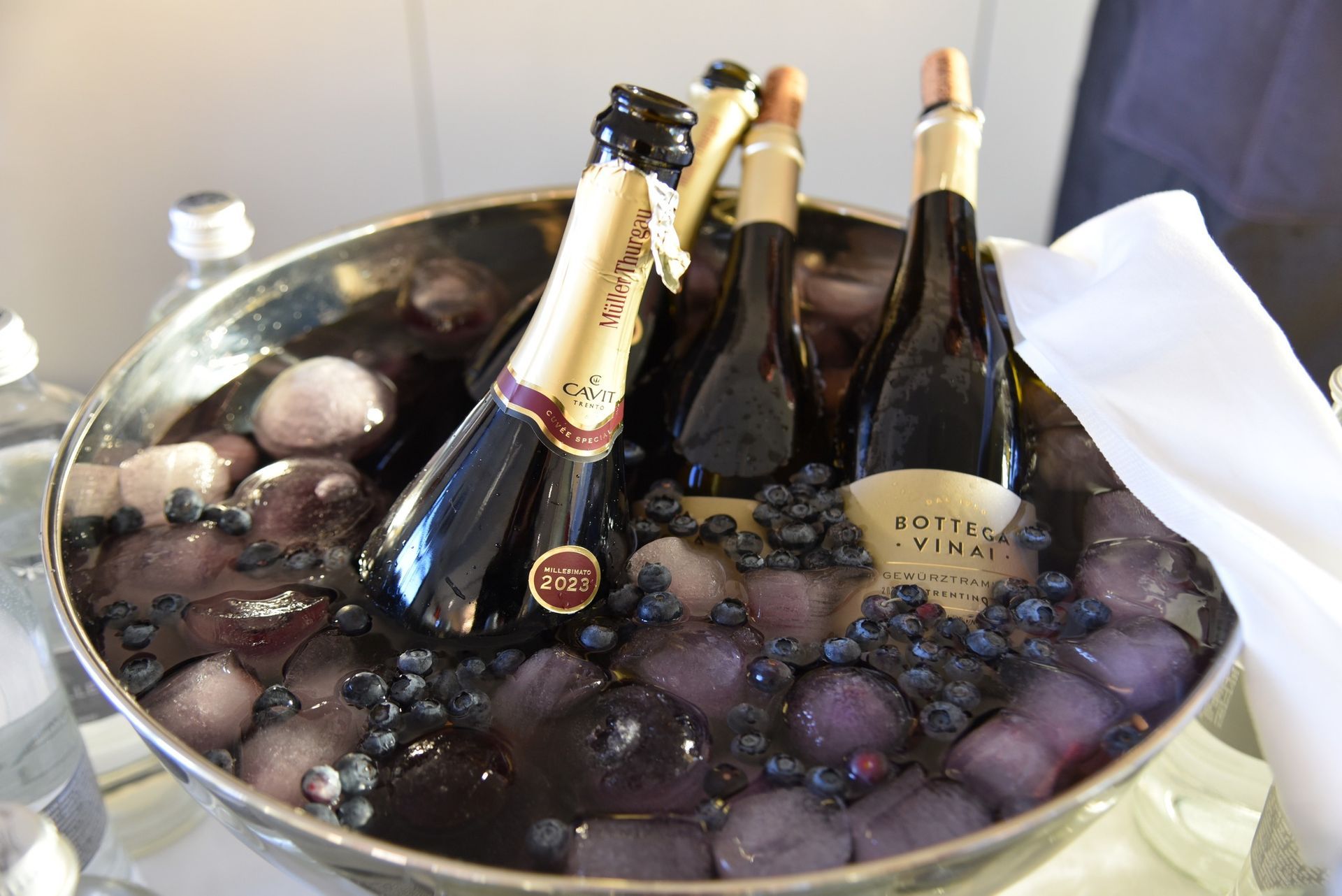 buffet durante servizio catering per eventi a Milano