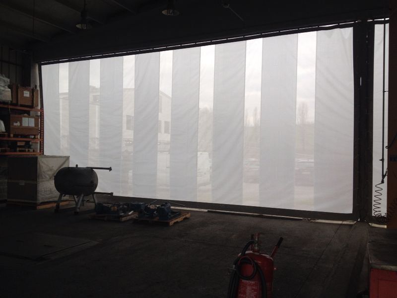 teloni divisori trasparenti