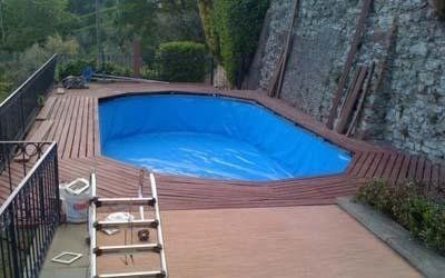 piscina con rivestimento in PVC