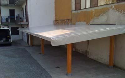 teloni in PVC su misura per rivestimento strutture esterne