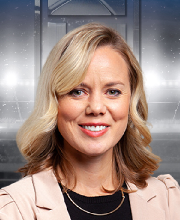 Headshot of Cassi Price