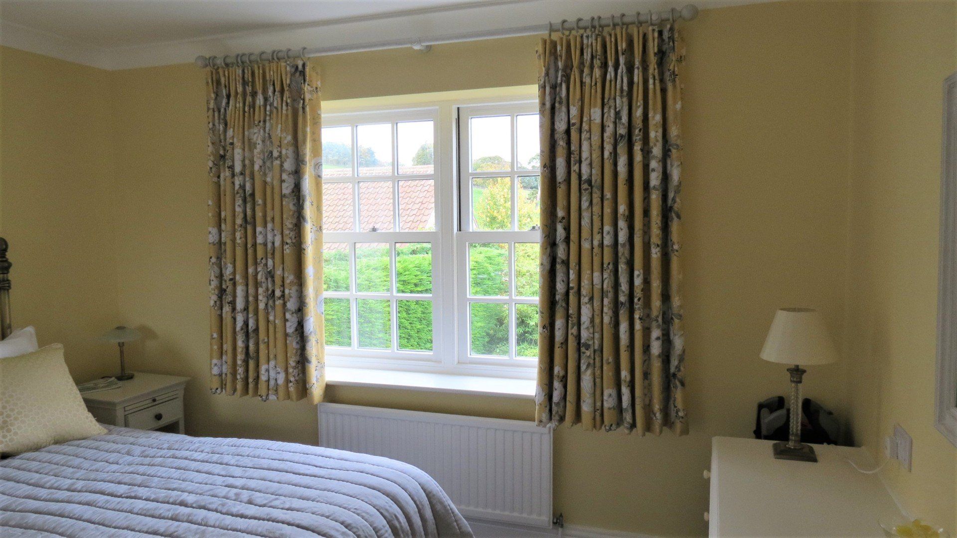 Cottage Curtains' curtain example 11