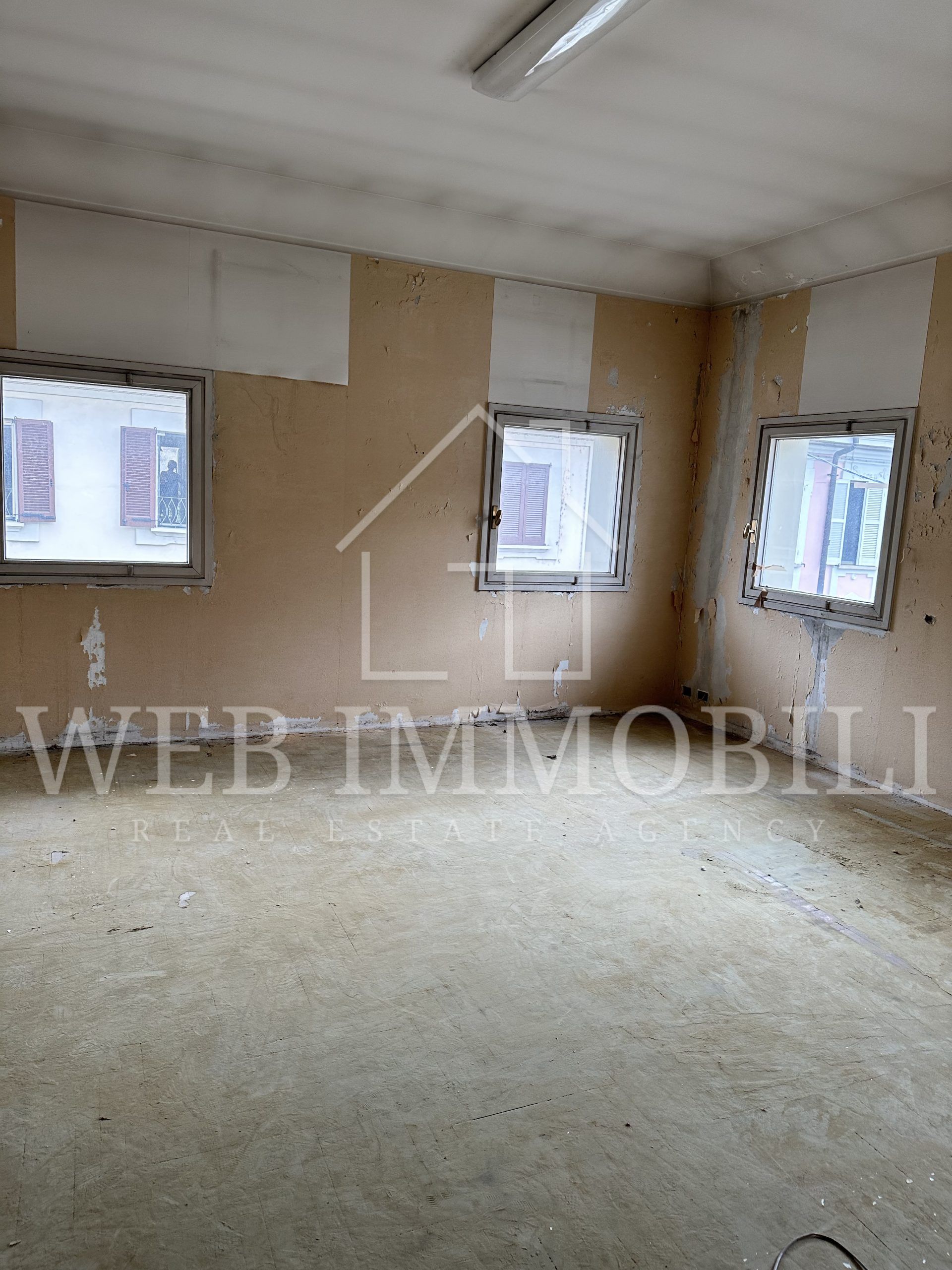 interni appartamento uso ufficio vigevano 